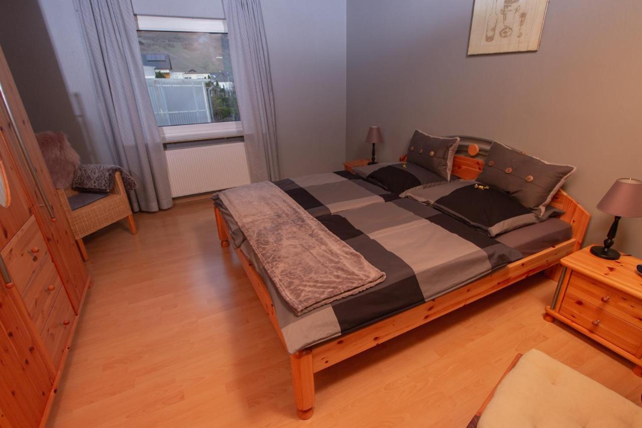 Ferienwohnung Weingut Kdm Kröv エクステリア 写真